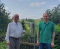 Bild: Deutscher Wetterdienst
Helmut Riedel (links) freut sich gemeinsam mit Ulrich Beck über seine Auszeichnung.