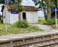 Bild: Gerhard Krones
An der Haltestelle Thansüß entscheidet eine um zwölf Zentimeter zu geringe Bahnsteighöhe mit über die Stilllegung. Die Thansüßer wollen aber ihren Bahnhof nicht widerstandslos aufgeben.
