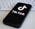 Bild: Robert Michael/dpa
Tiktok hat sich verpflichtet, ein Belohnungsprogramm der App-Version Tiktok Lite dauerhaft aus der EU zurückzuziehen.