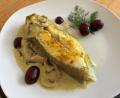 Bild: Michael Schiffer
Heilbuttsteak mit Curry-Champignonsoße.