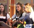 Bild: Bild: rhi
Die Gruppe "il coretto" rief beim Marien-Singen der Pfarrei St. Andreas Fronberg zur Gottesmutter