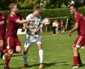 Bild: ham
Dennis Lobinger (Dritter von rechts) und Michael Busch sorgten mit ihren Toren für den 2:0-Erfolg der SpVgg Pfreimd gegen den TSV Tännesberg