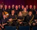 Bild: King Size Big Band/exb
Das Zusammentreffen dieser beiden großartigen Bühnen-Acts aus der Oberpfalz verspricht einen abwechslungsreichen und einzigartigen Abend.