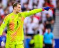Bild: Tom Weller/dpa
Torhüter Manuel Neuer tritt aus der Nationalmannschaft zurück.