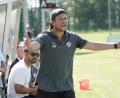 Archivbild: ref
Kai Hempel, Trainer der DJK Gebenbach, haute wegen des Fehlstarts in die Saison am Montag einmal ordentlich auf den Tisch.