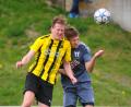Archivbild: Schrems
Der TSV Konnersreuth empfängt am Sonntag die Sportfreunde Kondrau. Das Bild zeigt den Konnersreuther Cedric Reiter (rechts) im Kopfballduell mit dem Tirschenreuther Sascha Kollarik.