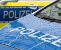 Symbolbild: Soeren Stache/dpa
Ein 23-jähriger Weidener staunte nicht schlecht, als er am Mittwochabend zu seinem geparkten BMW in Altenstadt zurückkehrte – jemand hatte den Wagen mit Eiern beworfen.