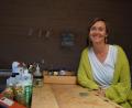 Bild: szl
Sabine Rösch, 57, vergisst beim Arbeiten im Atelier, im Obergeschoss des ausgebauten alten Vierseithofs ihres Vaters, oft Zeit und Raum.