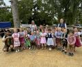 Bild: sak
Die Kirwapaare des Kindergartens.