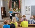Bild: R. Kreuzer
Auf Interesse stoßen die Kirchenführungen mit Pfarrer Ruhs zum Tag des offenen Denkmals.
