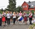 Bild: rgr
Eine Abordnung der Grafenwöhrer Stadtkapelle unter der Leitung von Hans Rettinger gratulieren Reinhold Müller (mit Trommel) zum 80. Geburtstag.