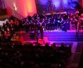 Archivbild: cog
Die Bergknappenkapelle unter der Leitung von Stadtkapellmeister Stefan Frank und der Gospelchor "Voices of Joy" sind ein eingespieltes Team – wie hier 2023 bei einem Konzert in der Christuskirche.