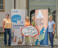 Bild: Michael Golinski, Stadt Amberg 
Vorstellung der neu gestarteten Selbsthilfegruppe für Menschen mit Diabetes Typ 2 (von links nach rechts): Kerstin Bauer (Kontaktstelle für Selbsthilfegruppen/Stadt Amberg), Ute Schäpe (Initiatorin), Elke Popp und Verena Hädrich (Diabetikerbund Bayern).