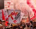 Bild: Peter Kneffel/dpa
„Sieben auf einen Streich“: In München demonstrieren Metaller für sieben Prozent mehr Lohn. Auch die Amberger Verwaltungsstelle war mit zwei vollen Bussen vertreten.