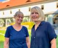 Bild: Gabi Schönberger
Katja Sauermann (links) und Ruth Neumann sind seit Juli gemeinsam die neuen Leiterinnen der Regionalbibliothek.