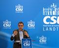Bild: Pia Bayer/dpa
Klaus Holetschek, CSU-Fraktionsvorsitzender im Bayerischen Landtag, spricht während einer Pressekonferenz bei der Klausurtagung der CSU in Kloster Banz 2024. Die Klausur steht unter dem Motto "Bayern – Stark. Sozial. Gerecht.". Inhaltliche Schwerpunkte der Tagung sollen unter anderem Sicherheit, Wirtschaft und Pflege, sowie der Austausch mit internationalen Gästen sein.