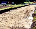 Bild: ds
Bei der Erneuerung der Fahrbahn im Bereich der neuen Reinbachbrücke wird im Etzelwanger Ratsgremium eine Kostensteigerung für die Gemeinde befürchtet.