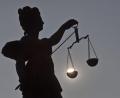 Symbolbild: Frank Rumpenhorst/dpa
Bewährung oder nicht? Die Abwägung fiel dem Landgericht Amberg im Falle einer 31-jährigen Mutter nicht leicht.