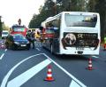 Bild: jr
Am Donnerstagmorgen wurden zahlreiche Einsatzkräfte zu einem Unfall mit einem Schulbus auf der B15 zwischen Tirschenreuth und Mitterteich gerufen. Der Unfall endete glimpflich.
