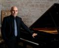 Bild: Pierluigi Camicia/exb
Pianist Pierluigi Camicia eröffnet das Klassikfestival "Goldener Herbst" in der Kebbel Villa in Schwandorf.