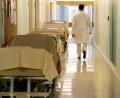 Symbolbild: Rainer Jensen/dpa
Fachärzte, Pflege, Rettungsverbände und Gesundheitsdienstleister vernetzen sich, um die Gesundheitsversorgung im Landkreis Tirschenreuth zu verbessern. Dabei spielen die Krankenhäuser in Tirschenreuth und Kemnath eine große Rolle.
