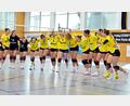 Bild: Hubert Ziegler
Die Volleyballerinnen des SV Hahnbach freuen sich über einen gelungen Einstand in der Dritten Liga Ost.