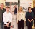 Bild: &quot;Musik und Text&quot;/exb
Von links: Wolfgang Göldner, Philipp Rohrer, Heidi Reil, Gabi Haug und Landrat Andreas Meier.