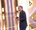 Bild: Rolf Vennenbernd/dpa
Jan Böhmermann ist begeistert - er gewinnt den Deutschen Fernsehpreis.