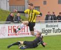 Bild: Gebert
Kreisliga-2-Spitzenreiter FC Tirschenreuth muss am Sonntag in der Partie bei Schlusslicht Sportfreunde Kondrau auf den gesperrten Torjäger Nico Stark (gelbes Trikot) verzichten.