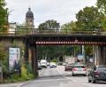 Bild: Petra Hartl
Die Bahnbrücke über der Regensburger Straße war Thema im Bauausschuss.