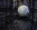 Bild: Tom Weller/dpa
Die Handballerinnen des HV Oberviechtach wollen gegen Helmbrechts den ersten Saisonsieg landen.