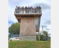 Bild: fvo
Auf der Waldthurner Motte (Aussichtsturm) am Hirmersbühl haben die albanischen Gäste Ausblick über das Waldthurner Land.