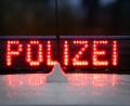 Symbolbild: Kriminalpolizei Hof/dpa
Ein unbekannter Täter hat ein Neumarkt zwei Reifen eines Pkw zerstochen.