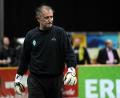 Bild: picture alliance / ZB
Dieter Burdenski ist nach Angaben von Werder Bremen im Alter von 73 Jahren gestorben.