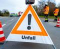 Symbolbild: Stefan Sauer /dpa
Bei einem Unfall bei Lauterhofen im Landkreis Neumarkt wurden fünf Menschen leicht verletzt.