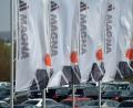 Symbolbild: Hendrik Schmidt/dpa-Zentralbild
Der Autozulieferer Magna schließt bis 2026 sein Werk in Neumarkt in der Oberpfalz.