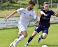 Archivbild: Hubert Ziegler
Fatih Boynuegrioglu (links/Szene aus einem früheren Spiel) erzielte beim Gebenbacher Sieg in Eltersdorf beide Treffer für die DJK.