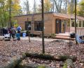Bild: fdl
Das neu errichtete Gebäude des Waldkindergartens von außen.