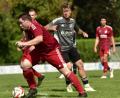 Bild: ham
Bastian Lobinger (links) hört am Saisonende als Spielertrainer in Pfreimd auf.