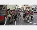 Symbolbild: Alexander Unger
Die Berufsfeuerwehr Regensburg rückte zu einer "Rauchentwicklung im Gebäude" aus.
