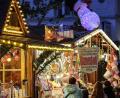 Archivbild: Oliver Berg/dpa
Der Weihnachtsmarkt in Essen-Steele öffnet wieder als einer der ersten in NRW und Deutschland.