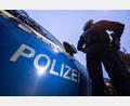 Bild: Marijan Murat/dpa
In Auerbach ist ein Straßenpfosten umgefahren worden. Die Polizei sucht nach Zeugen.