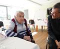 Bild: kaz
Mit ihrem Sohn Franz Meixner blickt Therese Meixner auf ihren Lebensweg zurück.