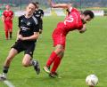 Archivbild: Dieter Jäschke
Hussam Barij von der DJK Irchenrieth (rechts, Szene aus einem früheren Spiel) im Zweikampf. Gegen Vorbach soll für die DJK der nächste Dreier und damit der Sprung aus der Abstiegszone gelingen.