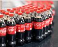 Symbolbild: Uli Deck/dpa
Coca-Cola ruft in Limonaden zurück.