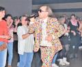 Bild: rgr
Frontmann Michael Plateau bei seinen Fans.