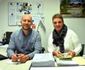 Bild: ubb
Jonas Horn ist als Sachgebietsleiter für Seniorenangelegenheiten noch sehr jung. Seine Kollegin Anja Dubrowski, die bereits seit einigen Jahren in diesem Sachgebiet arbeitet, bescheinigt ihm lachend, dass er seine Sache gut macht.