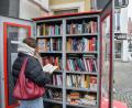 Bild: Petra Hartl
Öffentliche Bücherschränke sind eine kostenfreie und nachhaltige Alternative zu Buchhandlungen.