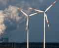 Symbolbild: Patrick Pleul/dpa
Bis 30. November müssen auch Stadlern und Weiding die Vorrangflächen für Windkraft festlegen. Schönsee hat sich bereits entschieden.