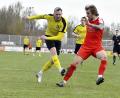 Archivbild: Hubert Ziegler
Philipp Götz (links) spielte in den vergangenen drei Spielzeiten beim FC Amberg. Nun wechselt der zuletzt vereinslose Stürmer zum 1. FC Schlicht.